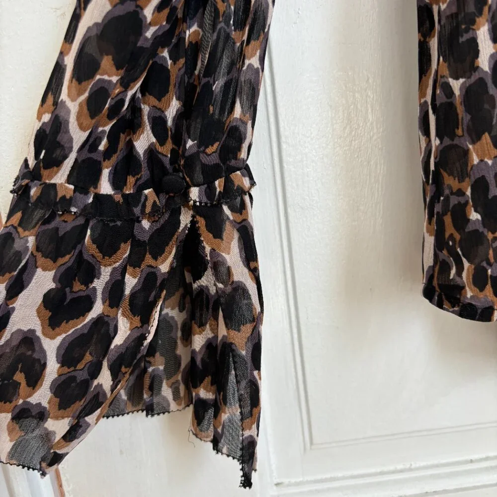 Paige Abriana Blouse Leopard Animal Print Top Shirt Zephyr Button Collared M L - Picture 6 of 9